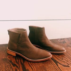 FREE PEOPLE century flat boot SIZE 38